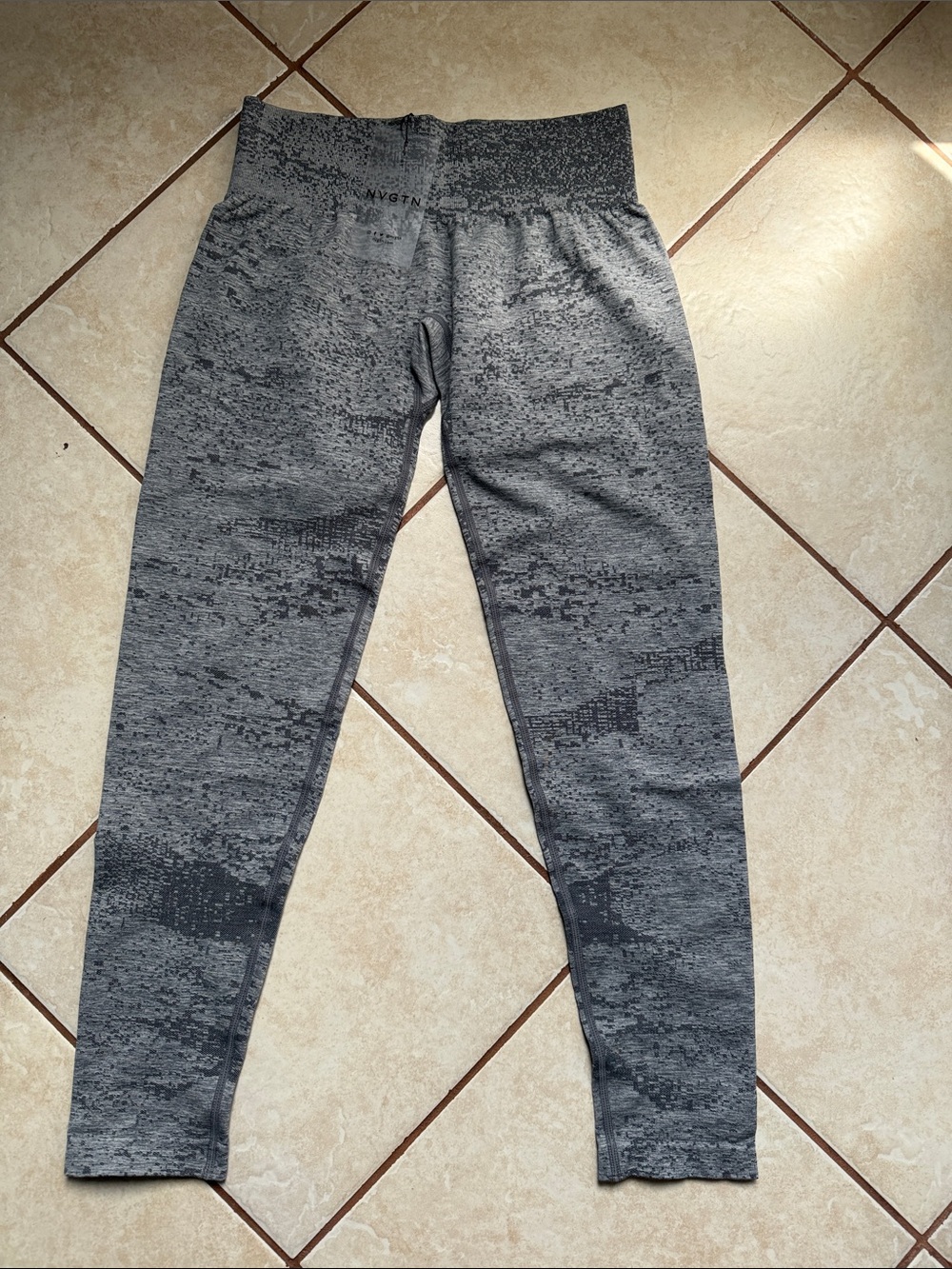 Grey digital seamless leggings